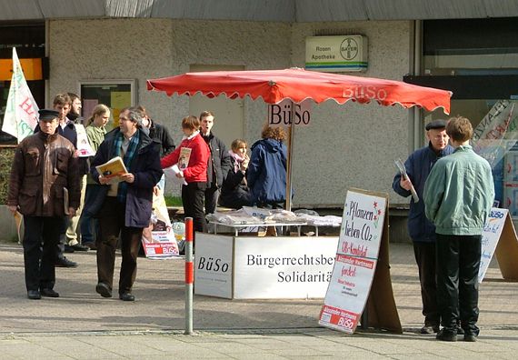 Infokundgebung in der Innenstadt von Wiesbaden